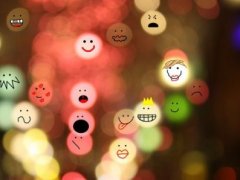 形容早上8点太阳的句子