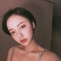 qq头像女生短发齐耳