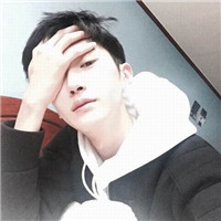 欧美仰头男生头像