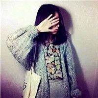 捂眼睛女生头像
