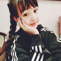 捂眼睛女生头像
