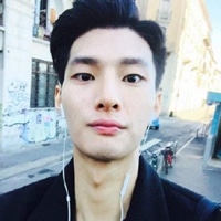 听歌的男生头像