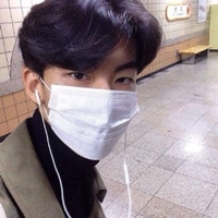 听歌的男生头像