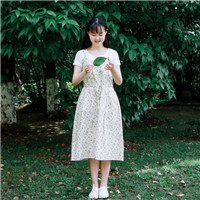 穿裙子的女生头像
