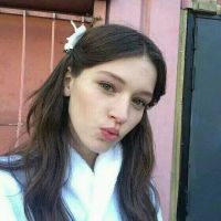 欧美高冷女头像图片
