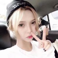 逗比女神经的头像欧美