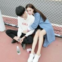 穿牛仔的情侣头像
