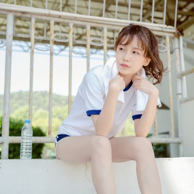 女生头像穿球衣