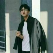穿黑色衣服的男生头像 男生黑衣服头像