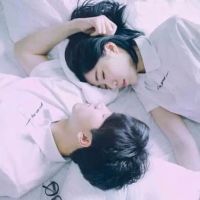 穿衬衫的情侣头像