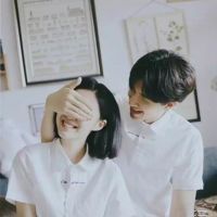 穿衬衫的情侣头像