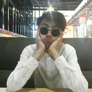 穿衬衫的情侣头像