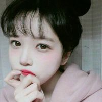 粉色闺蜜头像一对两张