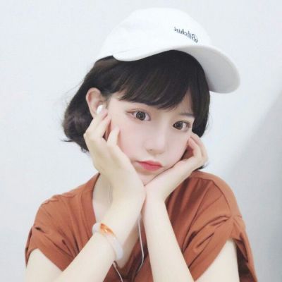 闺蜜短发头像一对两张
