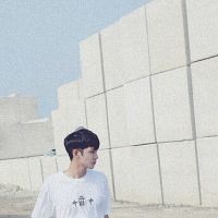 诗意的微信头像男