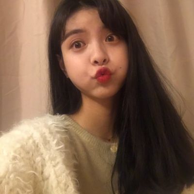 女生头像穿毛衣