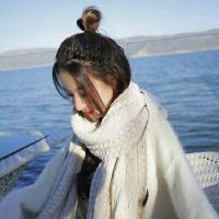 女生头像穿毛衣