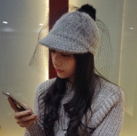 女生头像穿毛衣