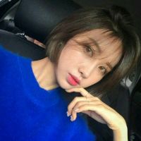 女生头像穿毛衣