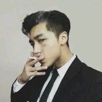 微信头像男超短发