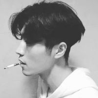 微信头像男超短发