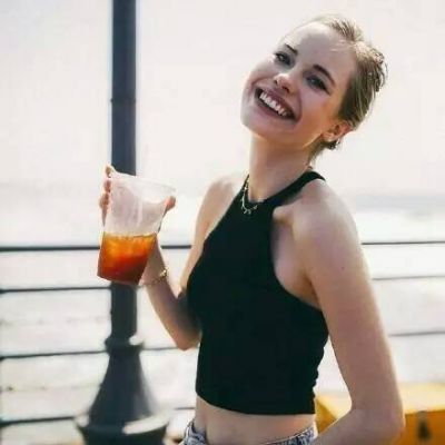 欧美搞怪女生头像吧