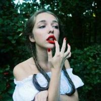 欧美搞怪女生头像吧