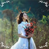 带鹿角女生头像
