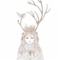 带鹿角女生头像