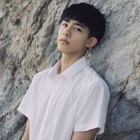 微笑男生高清头像