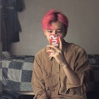 捂脸微信头像男