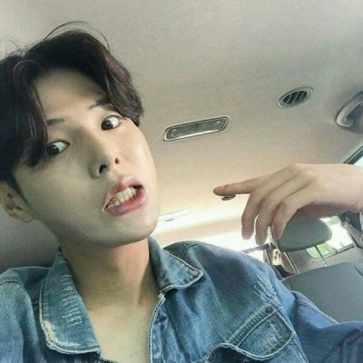 穿牛仔的男生头像