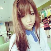 女生头像穿校服的