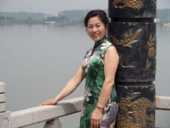 描写中年的句子 形容中年人岁月的语句