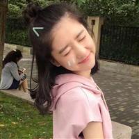 45度仰头女生头像