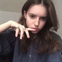 穿牛仔衣服的欧美女生头像