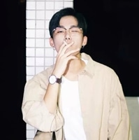 快手戴眼镜的男生头像图片