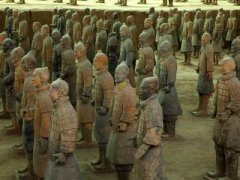 秦兵马俑的说说 一句话形容兵马俑