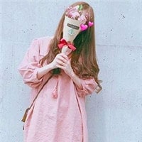 捂脸的女生头像