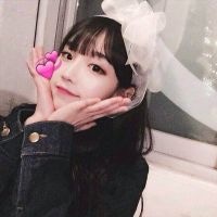 捂脸的女生头像