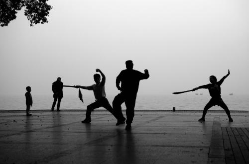 关于晨练的说说