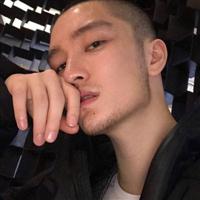 非主流头像男生不带字伤感