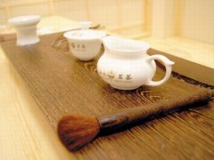 写茶的经典句子 有关茶的经典句子