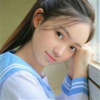 穿白色衣服梳马尾的女生头像