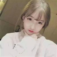 穿白色衣服梳马尾的女生头像