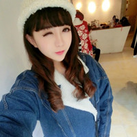喜欢穿牛仔衣服的女生头像