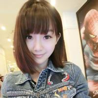 喜欢穿牛仔衣服的女生头像
