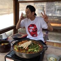 帅气戴帽子的男生头像