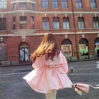 穿粉红衣服的女生头像