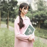 穿粉红衣服的女生头像